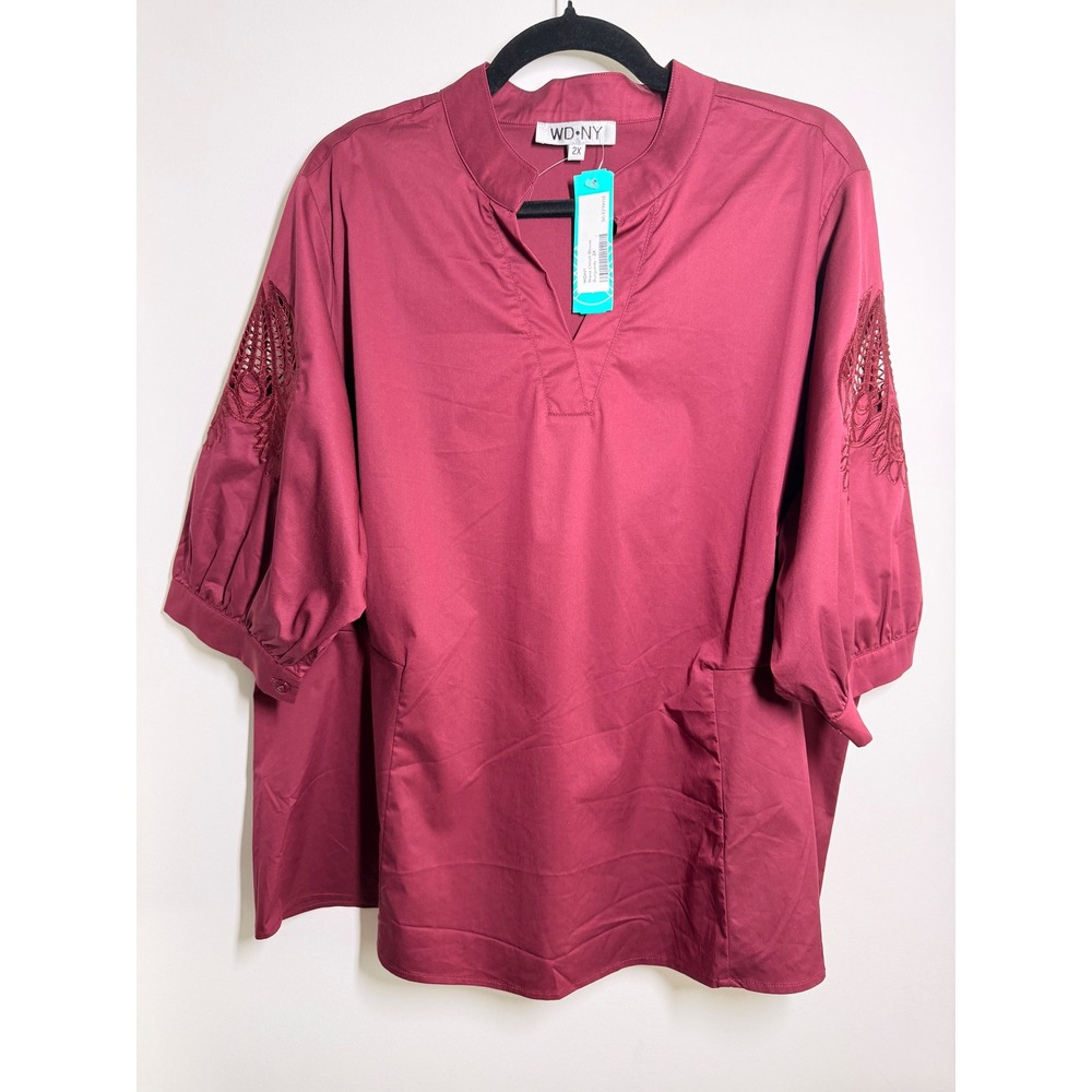 WD·NY Blouse Women 2X Burgundy NWT Eyelet Sleeve Split Neck Pullover Top